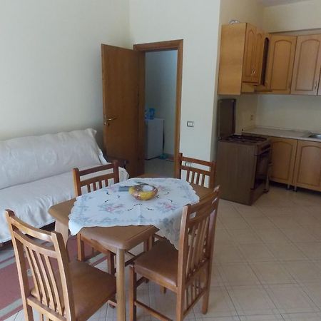 Elis Apartment Vlore Luaran gambar